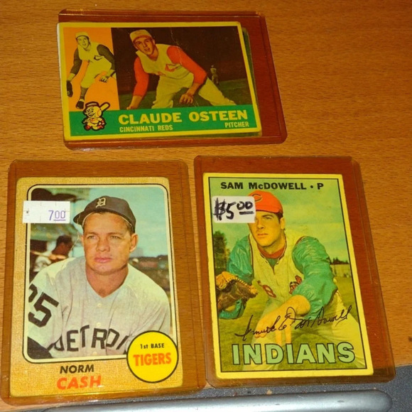 1960's Baseball Card Lot - Picture 1 of 3